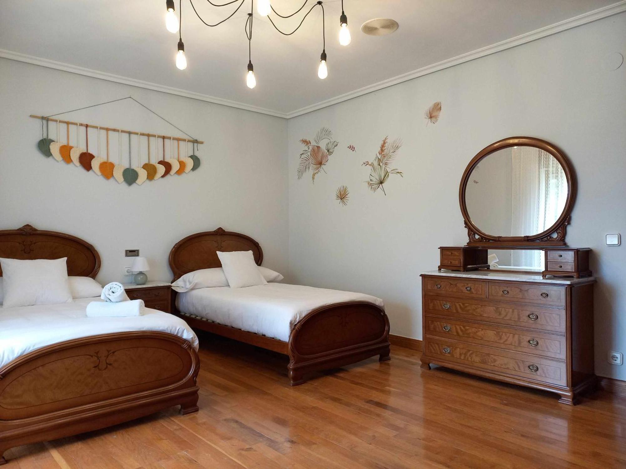 Casa Albaitar Con Piscina Y Sala De Juegos Azcona المظهر الخارجي الصورة