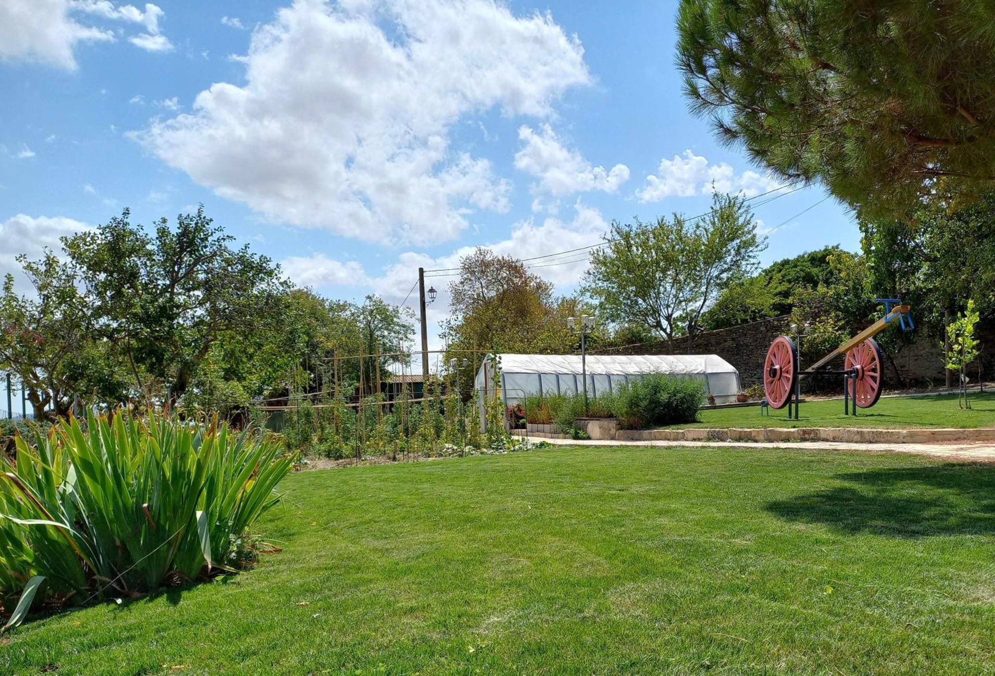 Casa Albaitar Con Piscina Y Sala De Juegos Azcona المظهر الخارجي الصورة