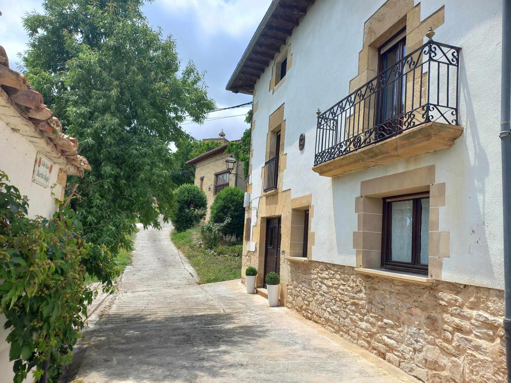 Casa Albaitar Con Piscina Y Sala De Juegos Azcona المظهر الخارجي الصورة
